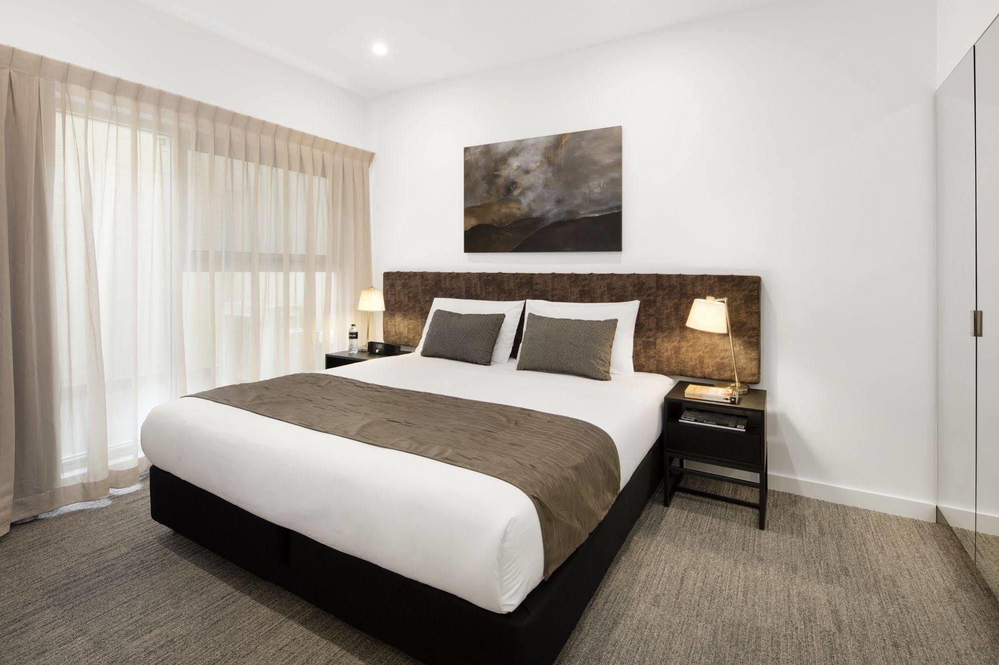 Quest Newcastle West Aparthotel Exterior photo